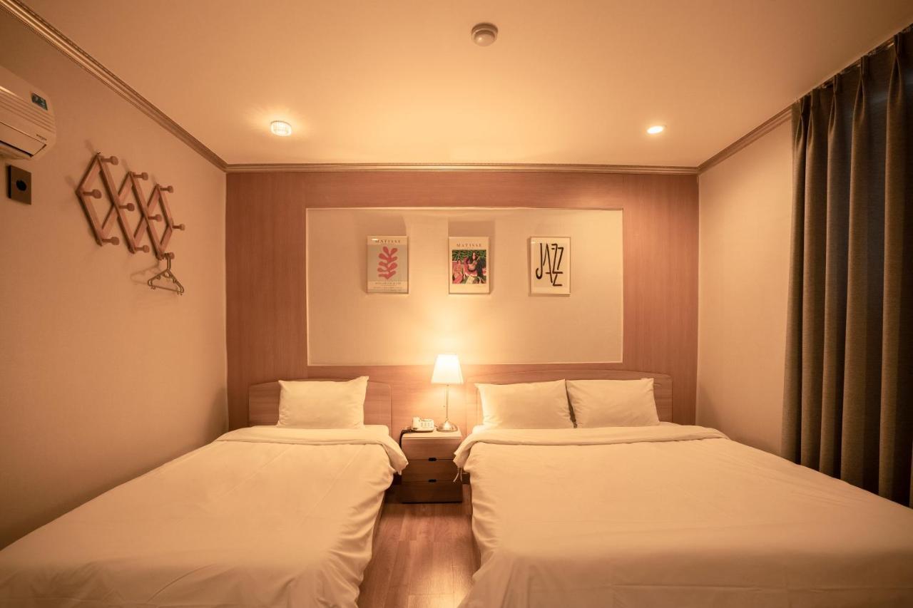 Jeju Stay Hotel Exterior photo