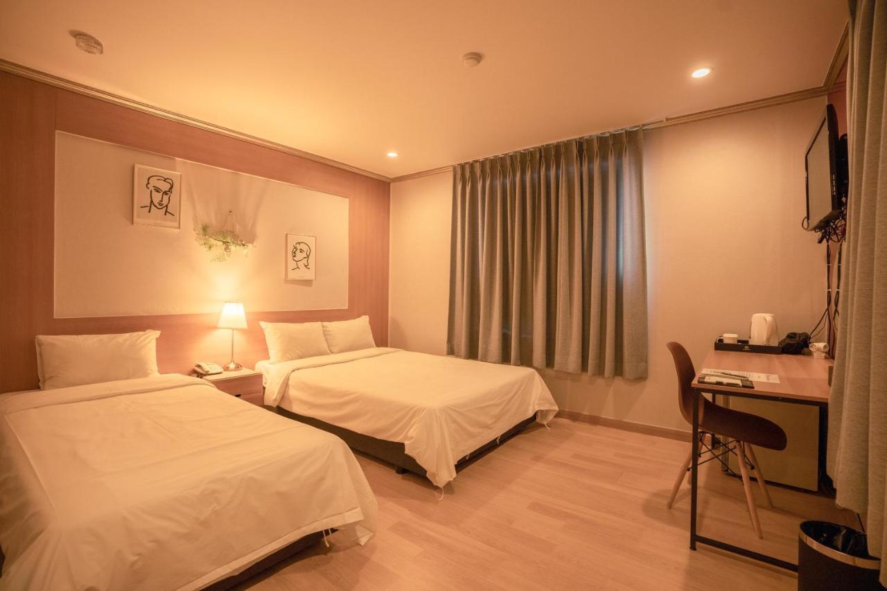 Jeju Stay Hotel Exterior photo