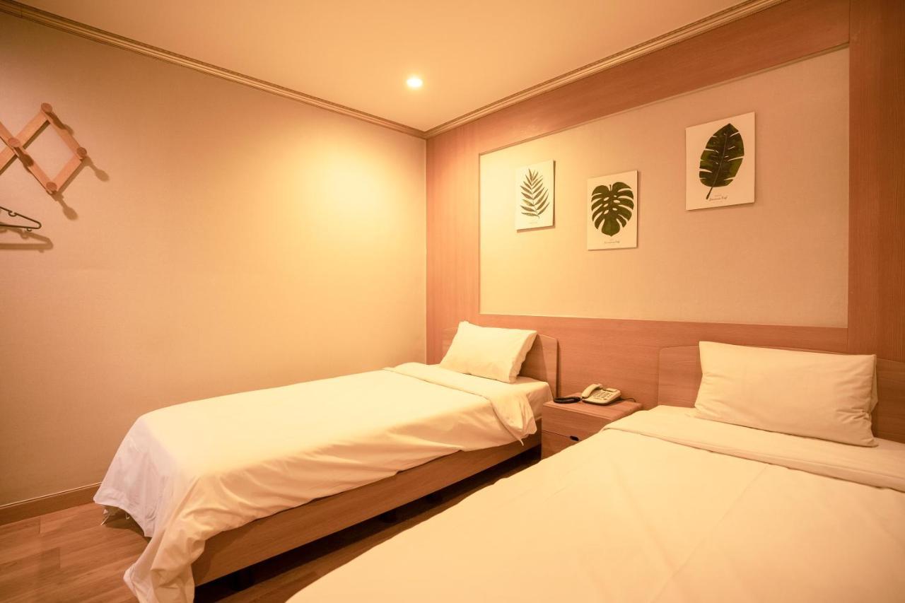 Jeju Stay Hotel Exterior photo